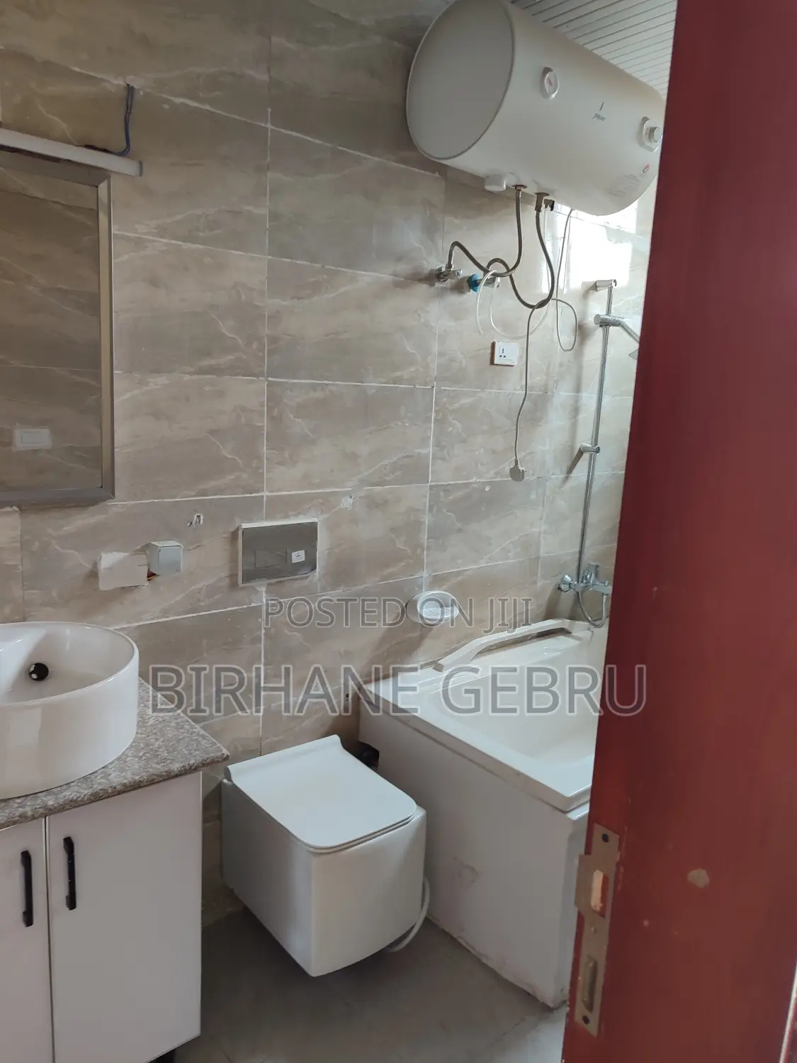 5bdrm Penthouse in Lixury Apartiment, Bole for rent