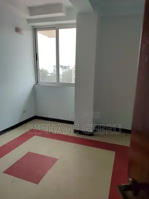 5bdrm Penthouse in Lixury Apartiment, Bole for rent