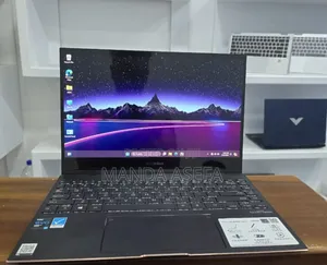 New Laptop Asus 16GB Intel Core I7 SSD 1T