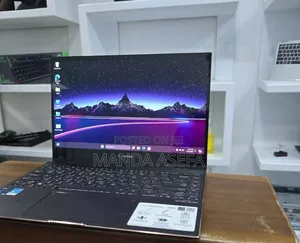 New Laptop Asus 16GB Intel Core I7 SSD 1T