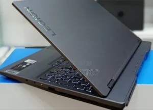 New Laptop Lenovo Legion 5 16GB AMD Ryzen 7 SSD 512GB