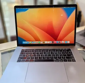 New Laptop Apple MacBook Pro 2018 32GB Intel Core I9 SSD 512GB