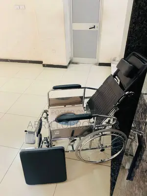 Photo - 45cmhejlzcfoldable Wheel Chair Wheelchair Full Recliner