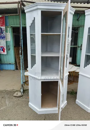 ኮርነር /_ ብፌ