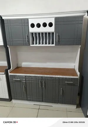 Photo - ኪችን / ካቢኔት