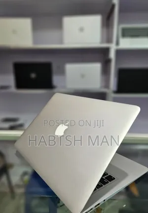 Photo - New Laptop Apple MacBook Air 2017 8GB Intel Core I5 SSD 128GB