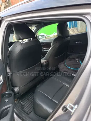 Toyota C-HR 2017 Silver