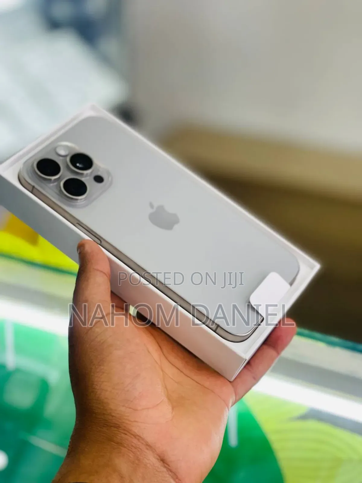 New Apple iPhone 15 Pro Max 256 GB