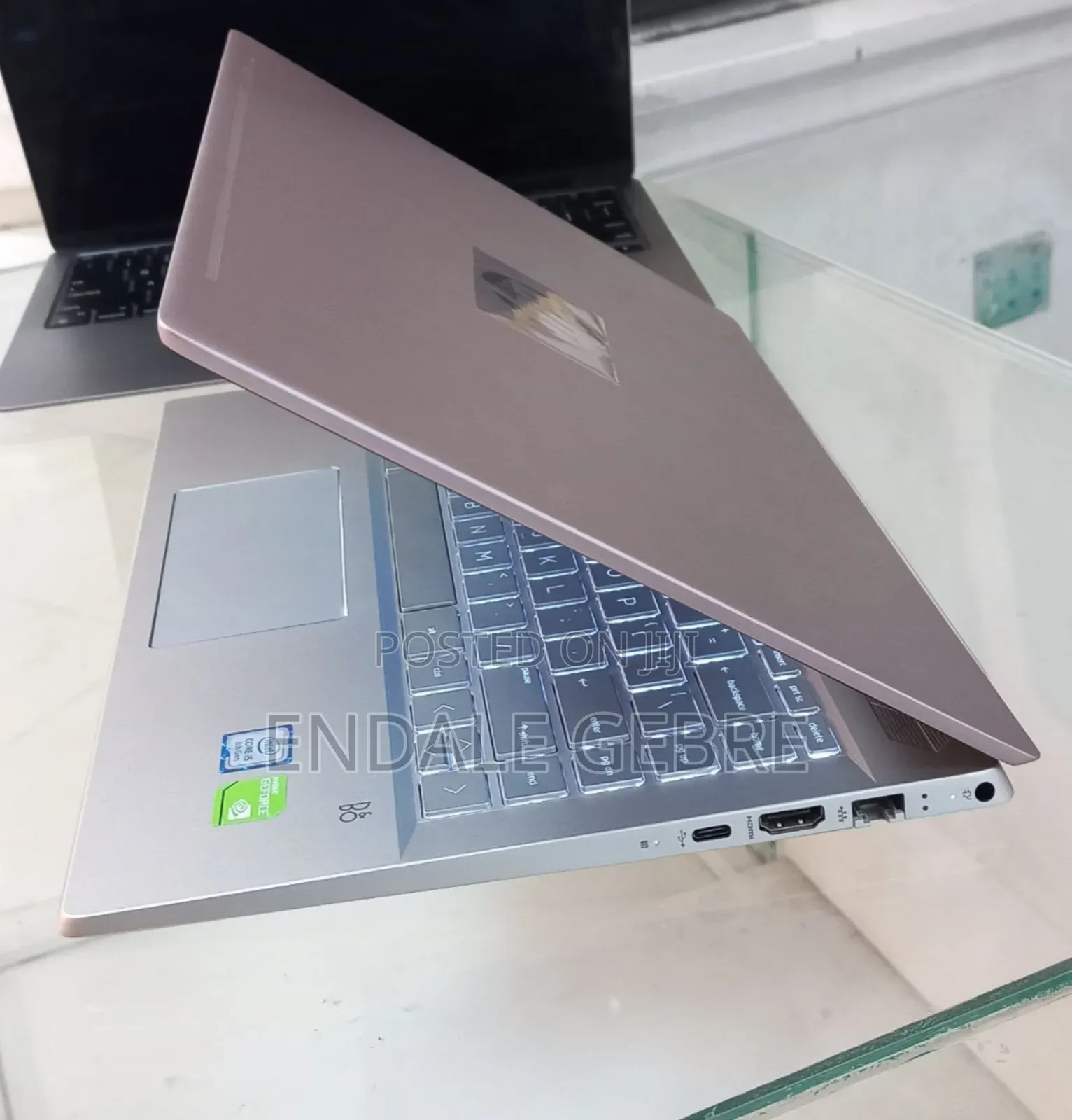 New Laptop HP Envy 13 8GB Intel Core I5 SSD 512GB