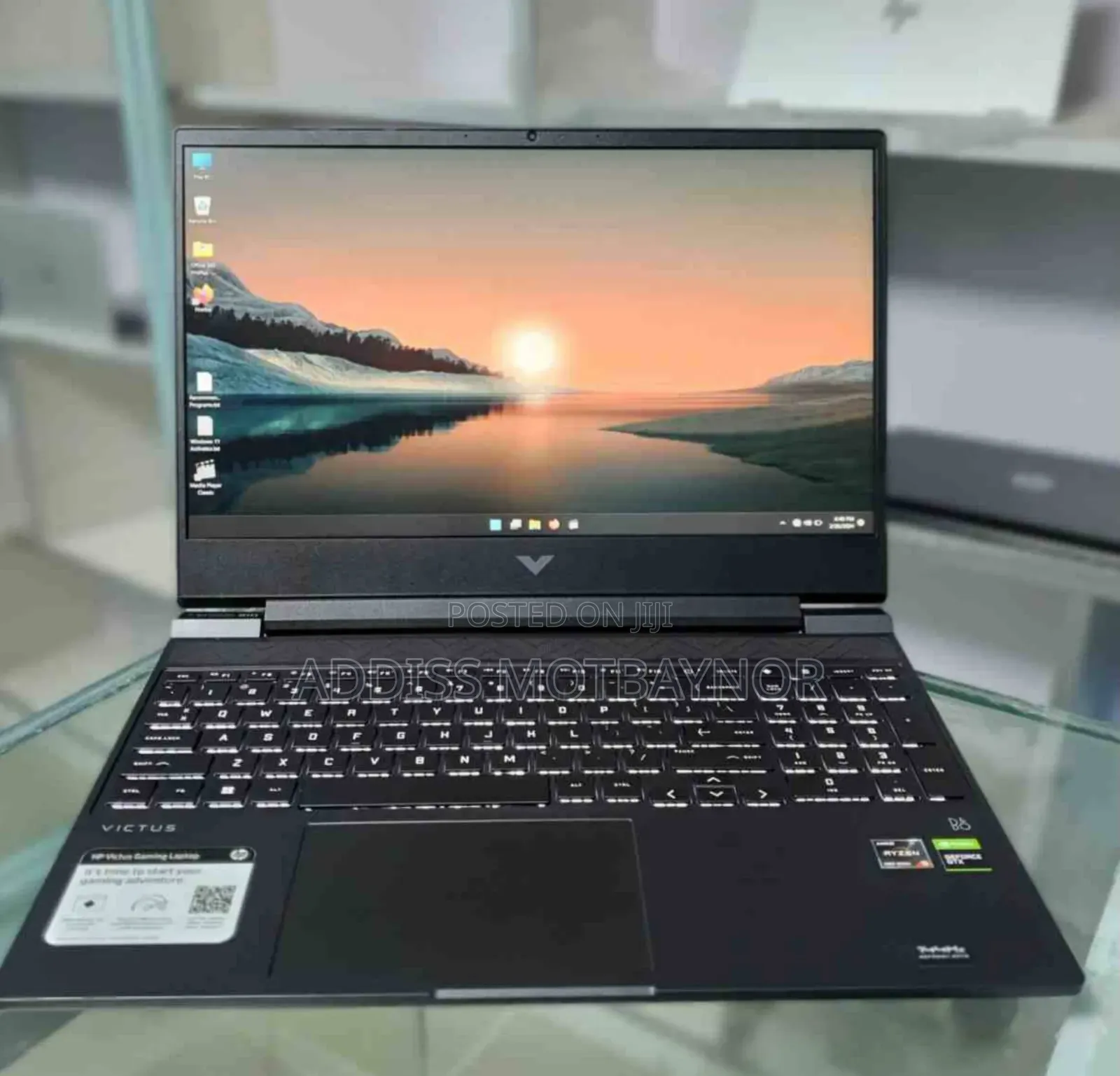 New Laptop HP 14-Dq1025cl 16GB Intel Core I5 SSD 512GB