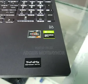 New Laptop HP 14-Dq1025cl 16GB Intel Core I5 SSD 512GB