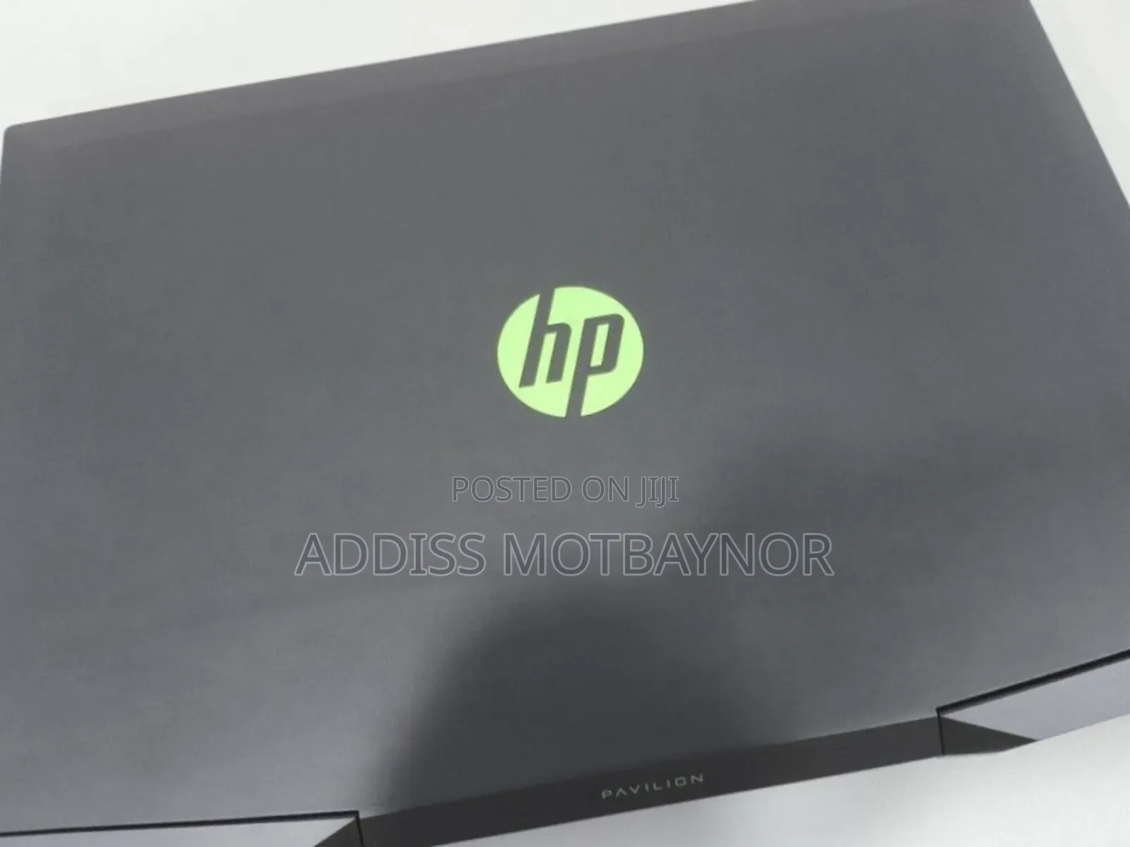 New Laptop HP 14-Dq1025cl 16GB Intel Core I7 SSD 512GB