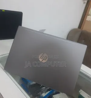 New Laptop HP Pavilion 15 8GB Intel Core I5 SSHD (Hybrid) 640GB