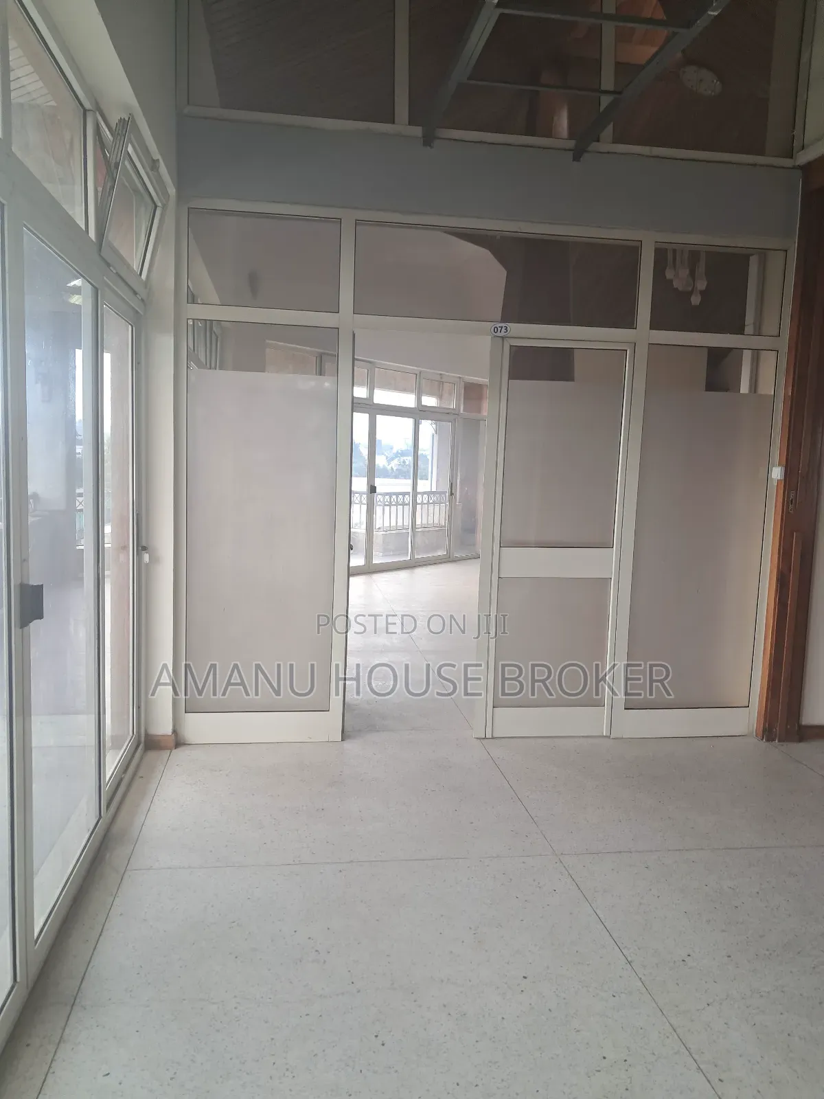 Urgent Rent Building for Office, Hospital, NGO Near Old Airp