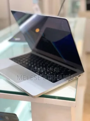 New Laptop Apple MacBook Pro 2021 M1 16GB Apple M1 Pro SSD 512GB