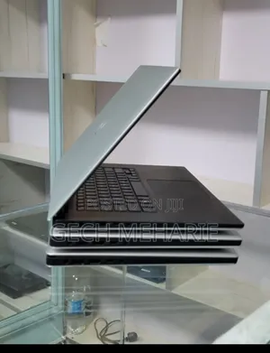 New Laptop Dell Precision 3510 32GB Intel Core I7 SSD 1T