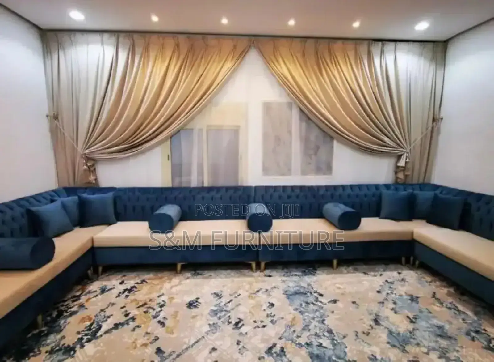 Arabian Majls Per Square Meter