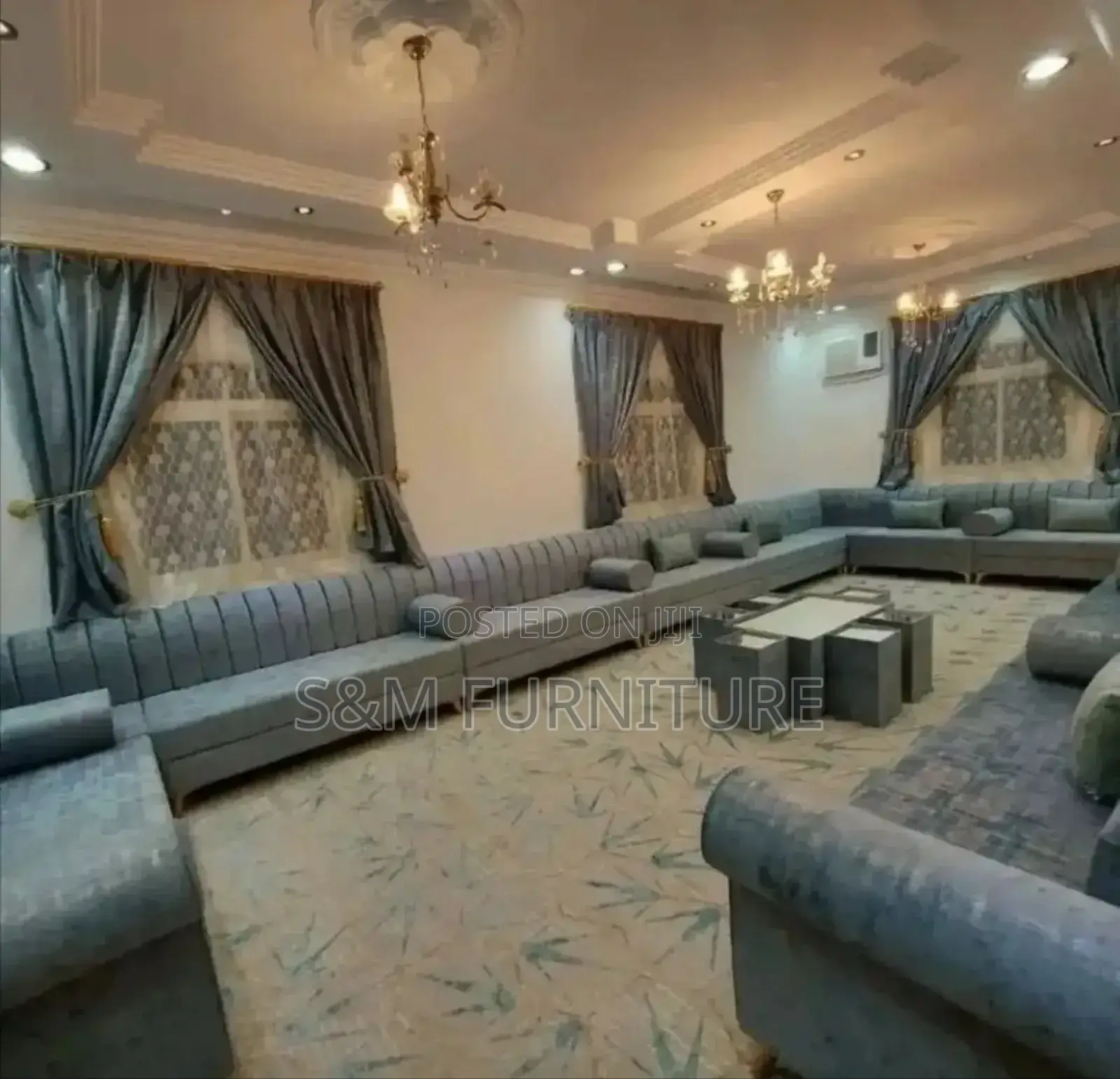 Arabian Majls Per Square Meter