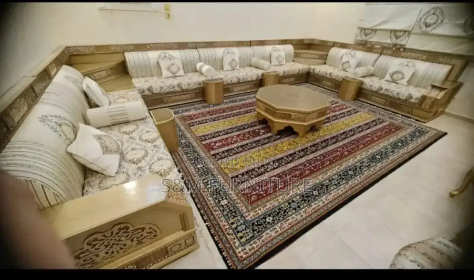 Luxury 12 Meter Arabian Majlis