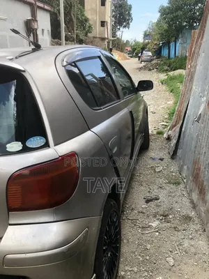 Toyota Vitz 2004 Beige