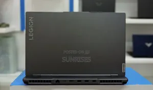 New Laptop Lenovo Legion 5 16GB AMD Ryzen 7 SSD 512GB