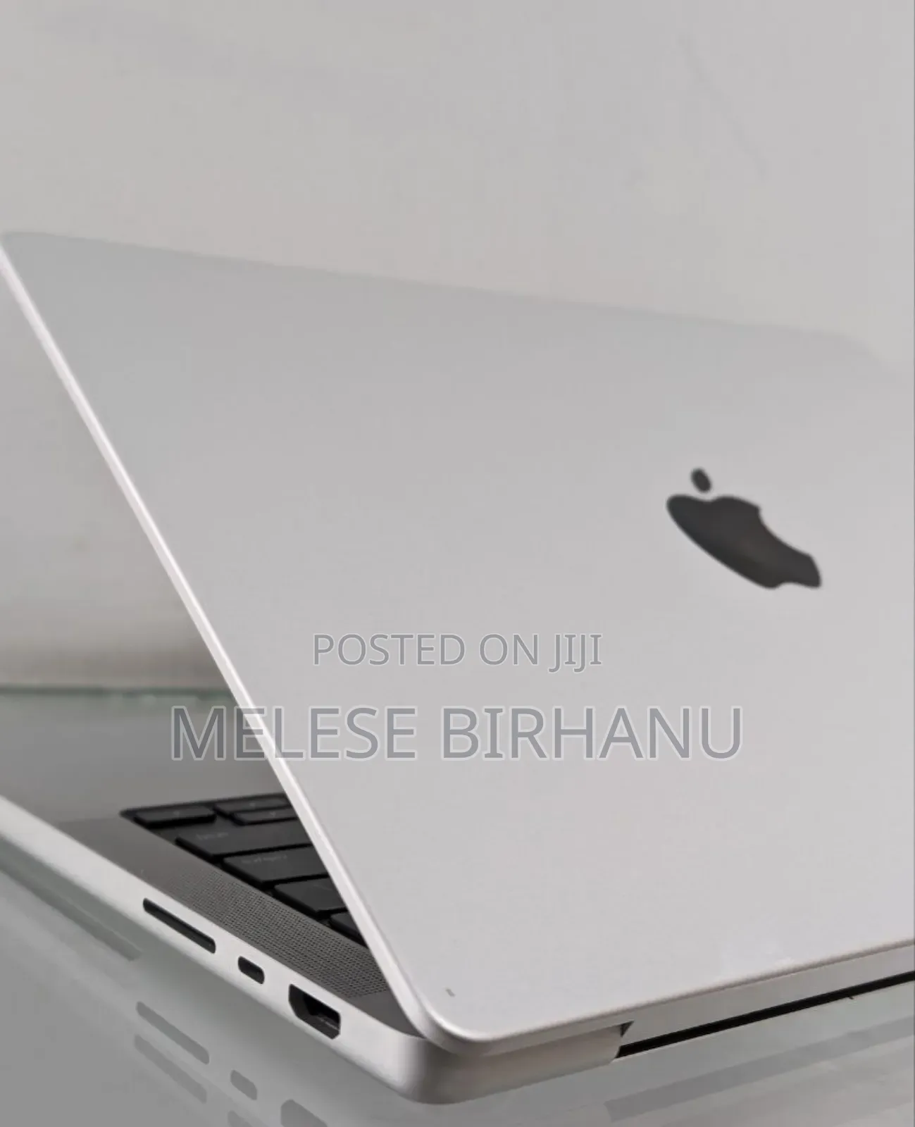 New Laptop Apple MacBook Pro M1 16GB Apple M1 Max SSD 512GB