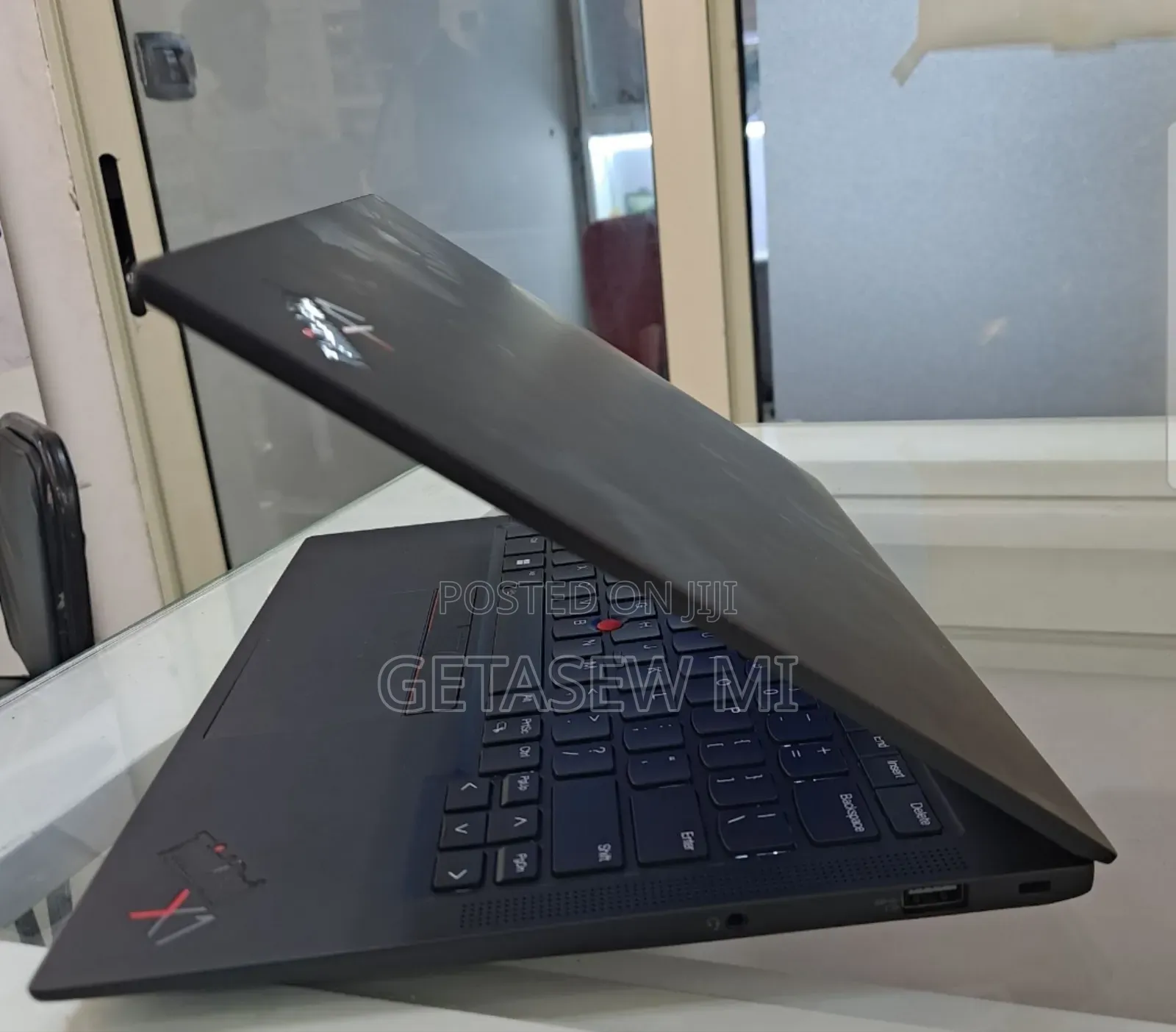 New Laptop Lenovo ThinkPad X1 Carbon 16GB Intel Core I7 SSD 512GB