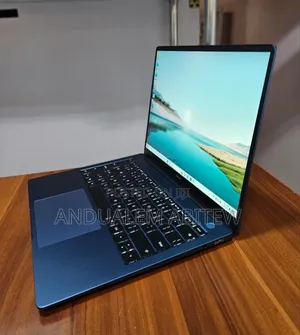 New Laptop 8GB Intel Core I5 SSD 512GB