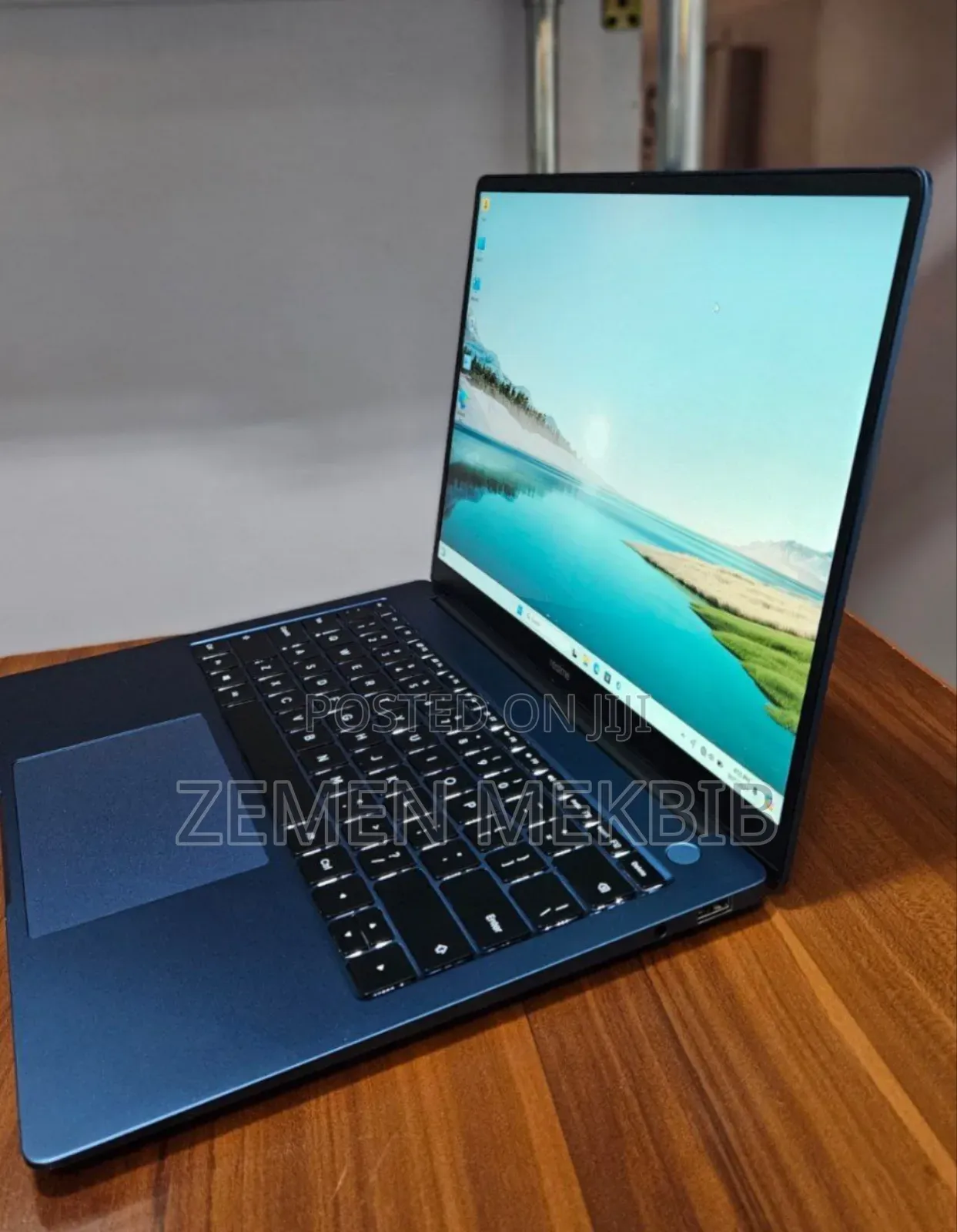 New Laptop 8GB Intel Core I5 SSD 512GB