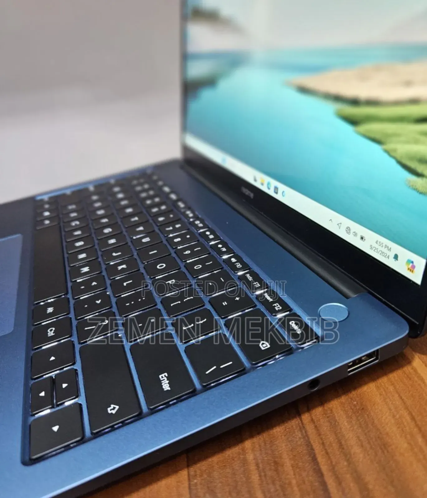 New Laptop 8GB Intel Core I5 SSD 512GB