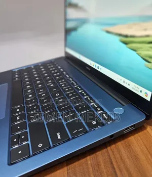 New Laptop 8GB Intel Core I5 SSD 512GB