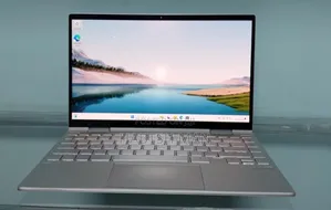 New Laptop HP Envy X360 8GB Intel Core I7 SSD 1T