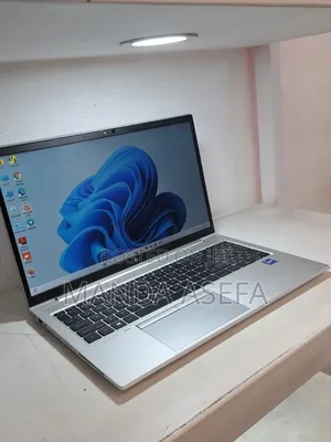 New Laptop HP EliteBook 850 G8 16GB Intel Core I7 SSD 1T
