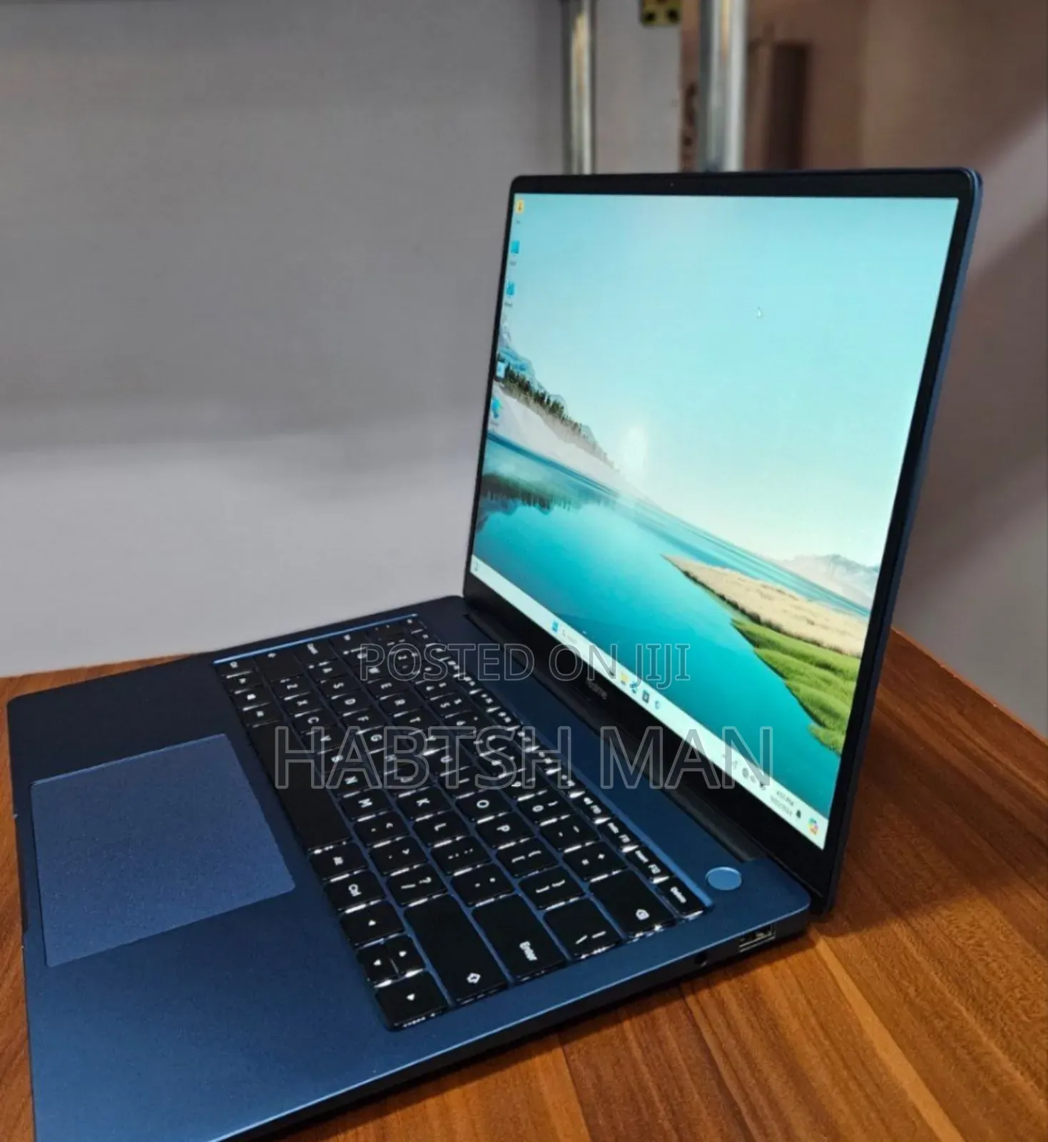 New Laptop HP Compaq Presario 1700 8GB Intel Core I5 SSD 512GB