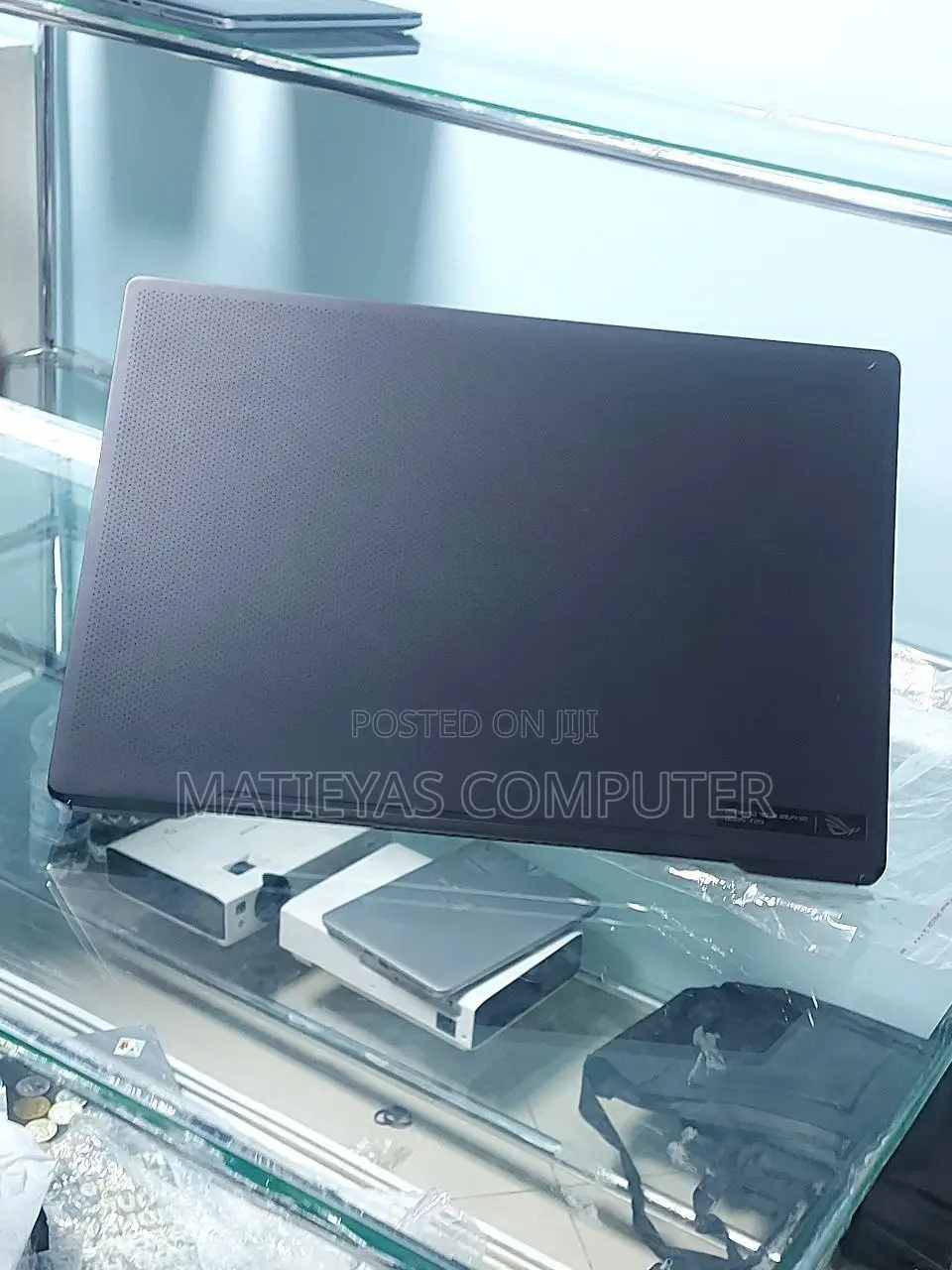 New Laptop Asus ROG Zephyrus G15 16GB Intel Core I7 SSD 512GB