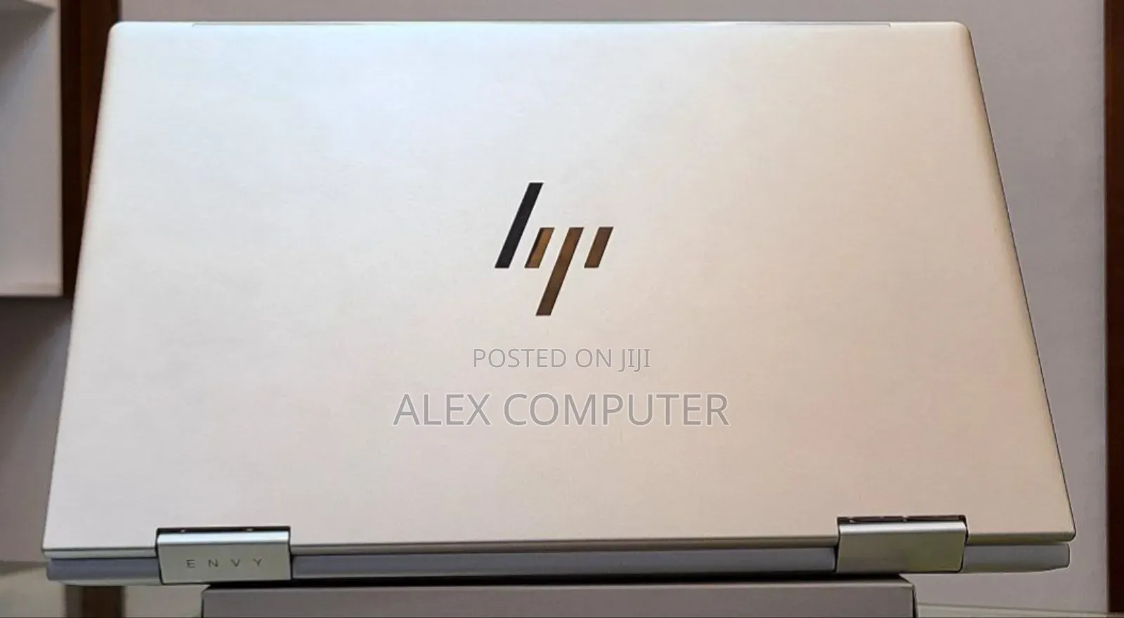 New Laptop HP Envy X360 8GB Intel Core I5 SSD 512GB