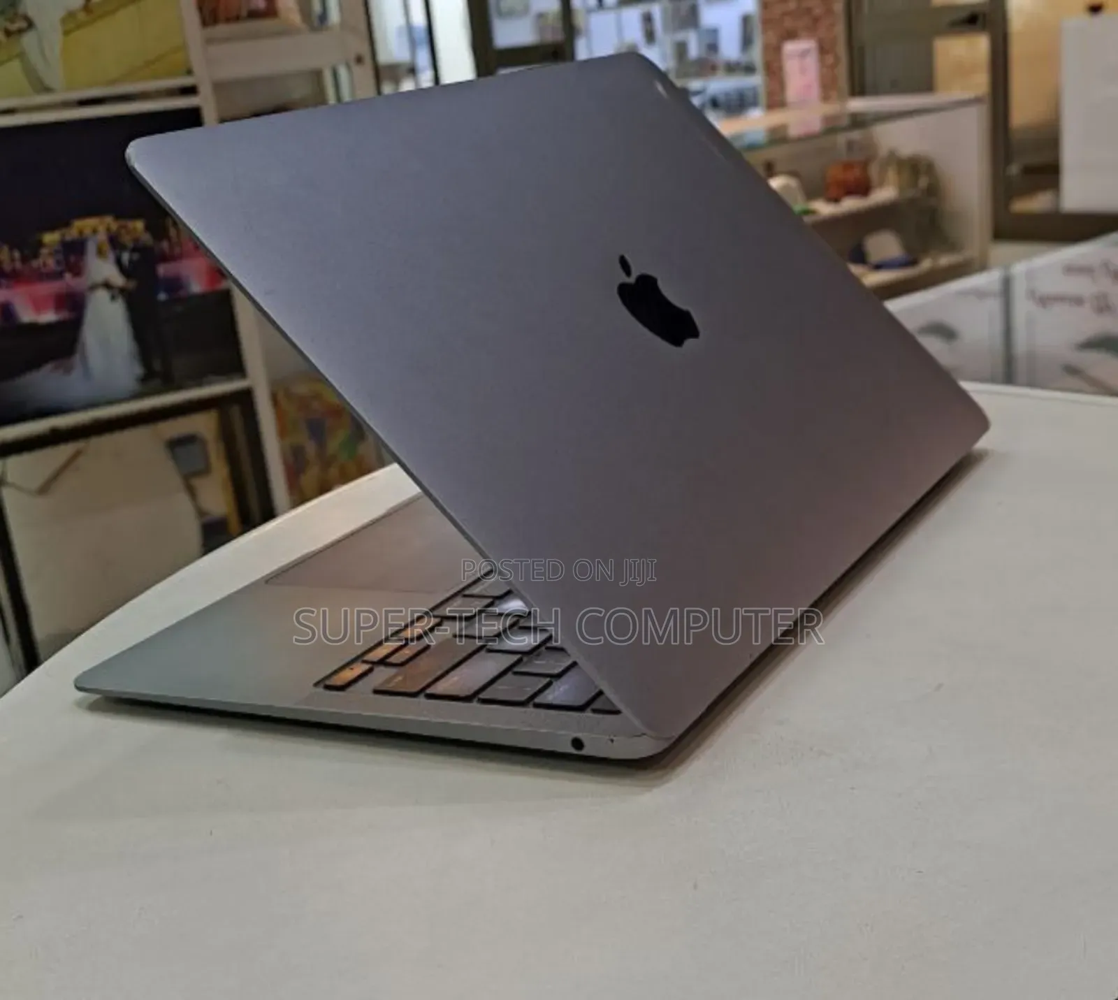 New Laptop Apple MacBook Air 2020 M1 8GB Apple M1 SSD 256GB