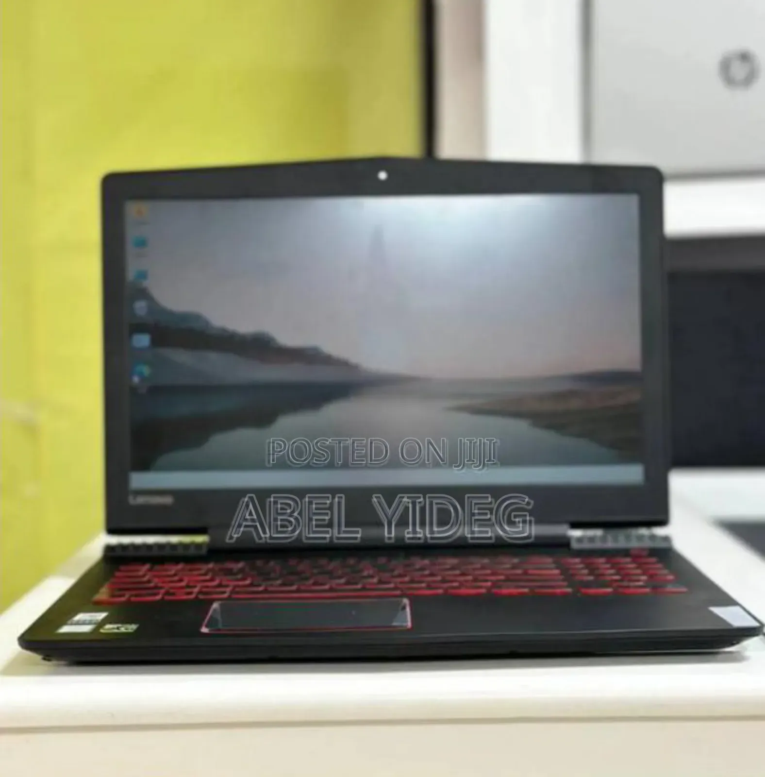 New Laptop Lenovo Legion Y520 8GB Intel Core i7 HDD 2T