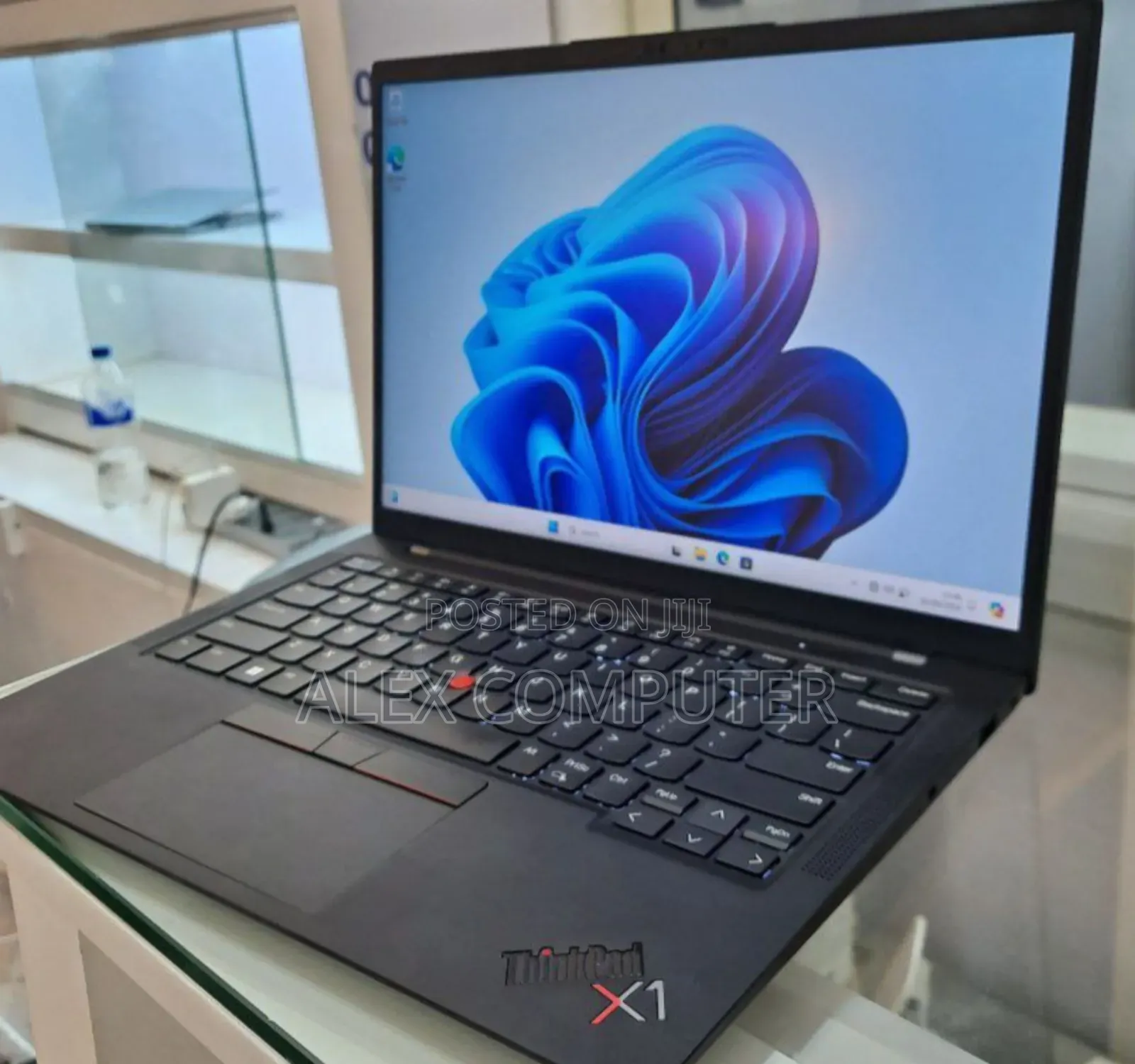 New Laptop Lenovo ThinkPad X1 Carbon 16GB Intel Core I7 SSD 512GB