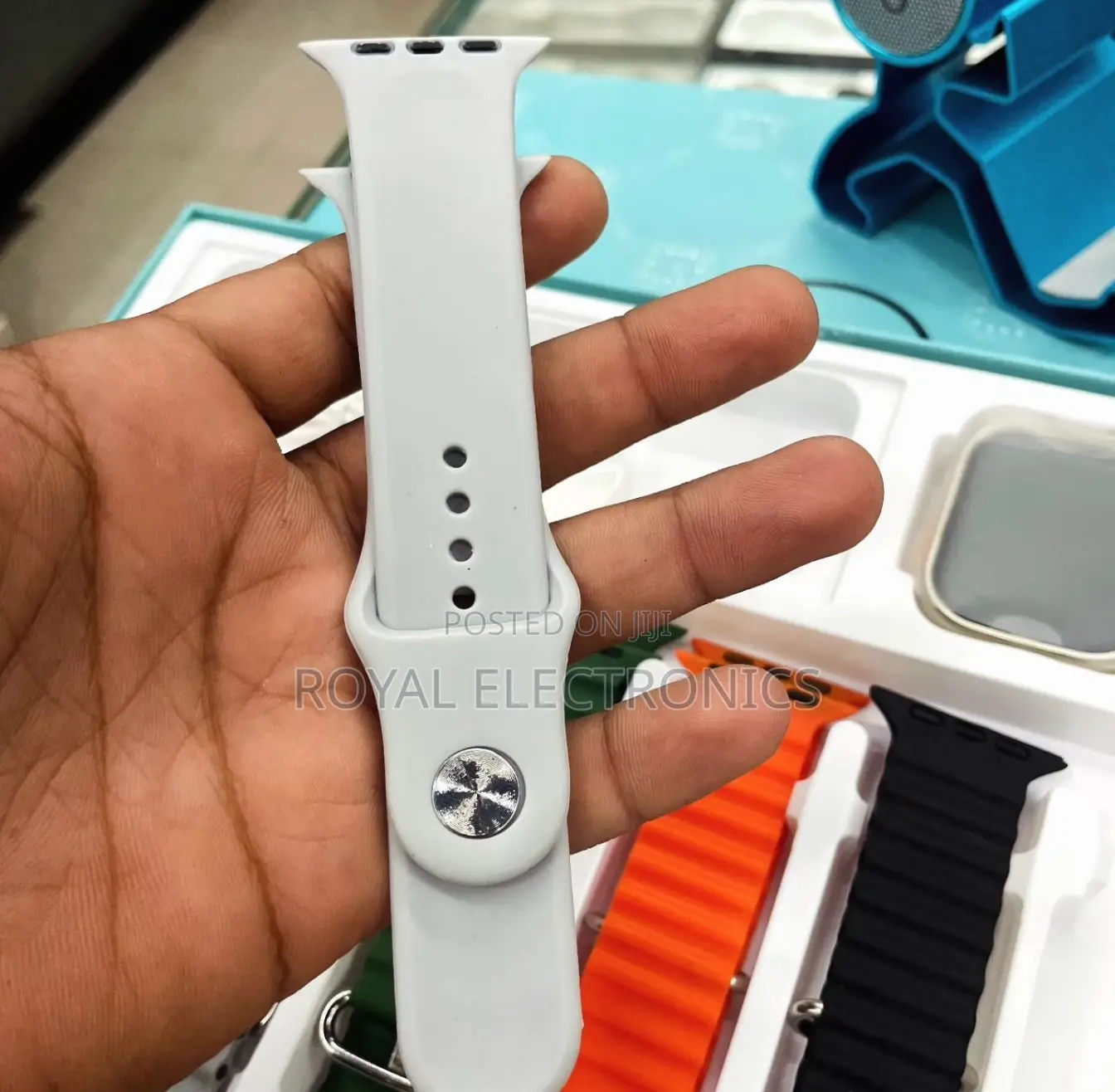 Original Ultra ሰሬስ 9 Smart Watch With 8 Straps and Cover