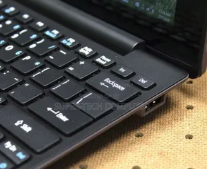 New Laptop Acer Aspire 3 4GB Intel Atom SSD 60GB