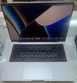 Photo - New Laptop Apple MacBook Pro M1 16GB Apple M1 Pro SSD 512GB