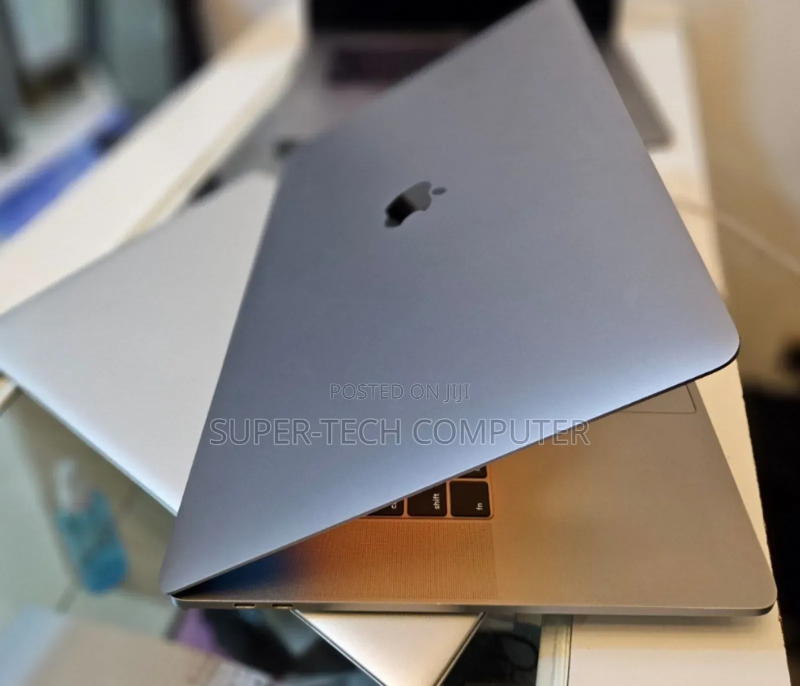 New Laptop Apple MacBook Pro 2019 16GB Intel Core I9 SSD 1T