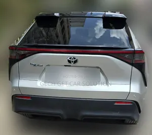 Toyota bZ4X 2023 Silver