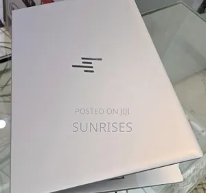 Photo - New Laptop HP EliteBook 840 G8 16GB Intel Core I7 SSD 1T