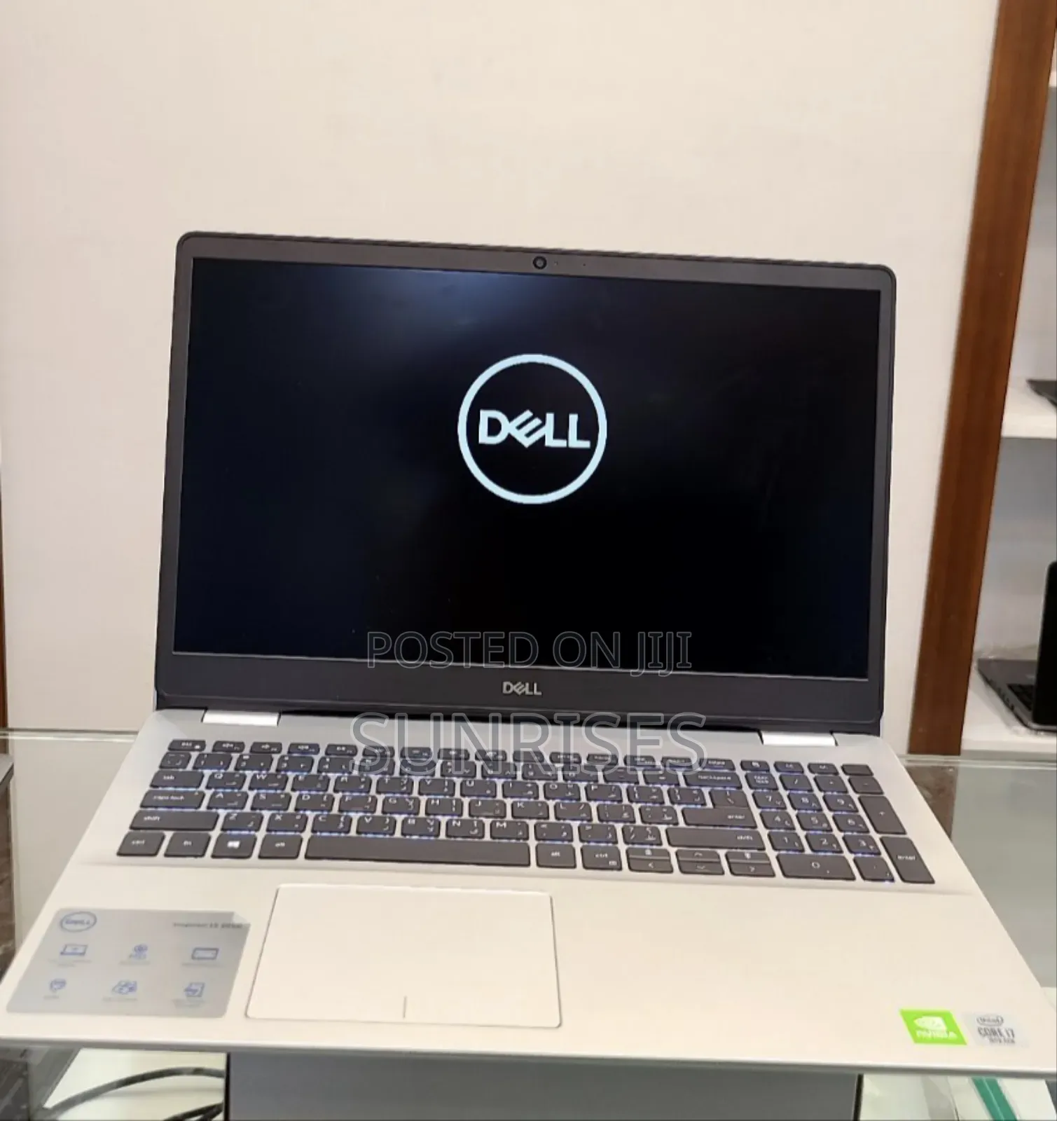 New Laptop Dell Inspiron 15 16GB Intel Core I7 SSD 512GB