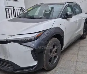 New Toyota bZ4X 2024 White