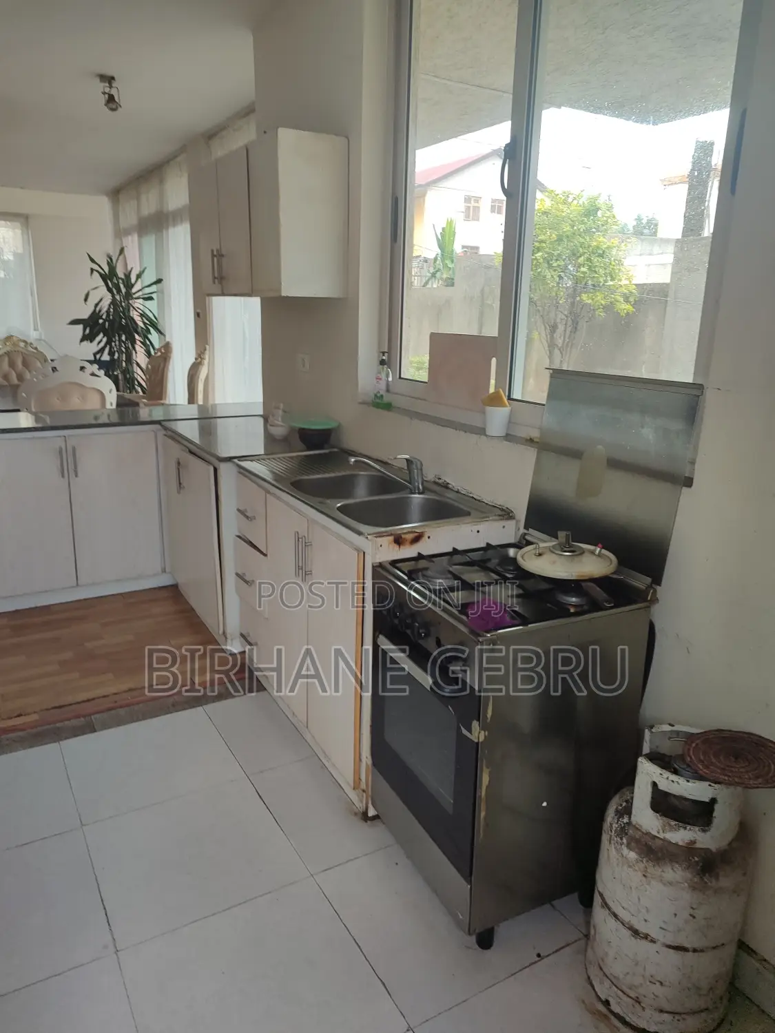 G+2 Fernished Guest House Rent