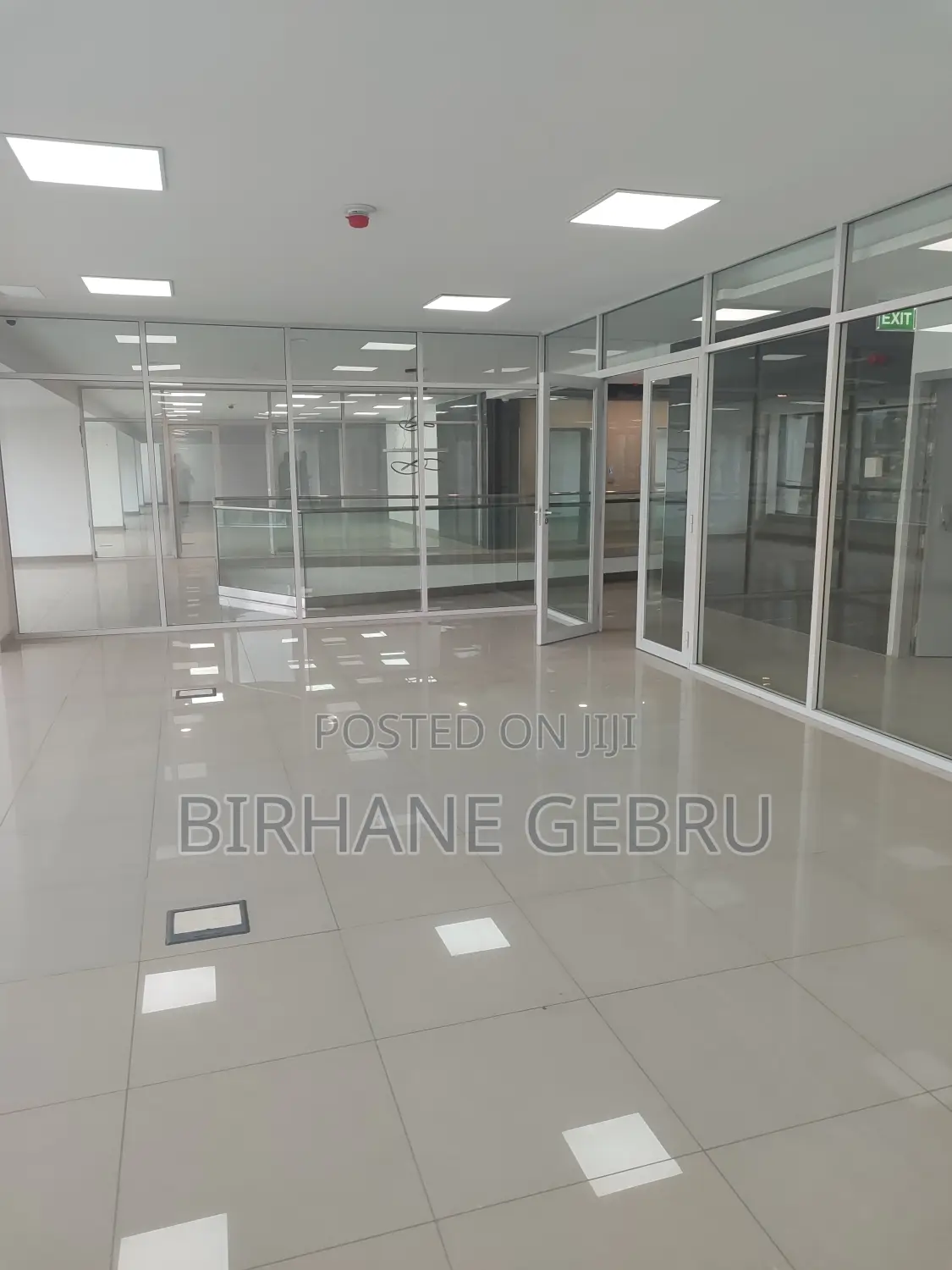 Luxury Apartiment for Office Rent