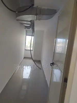 Luxury Apartiment for Office Rent